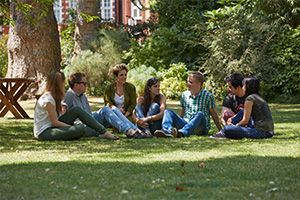 Englischunterricht im Park
